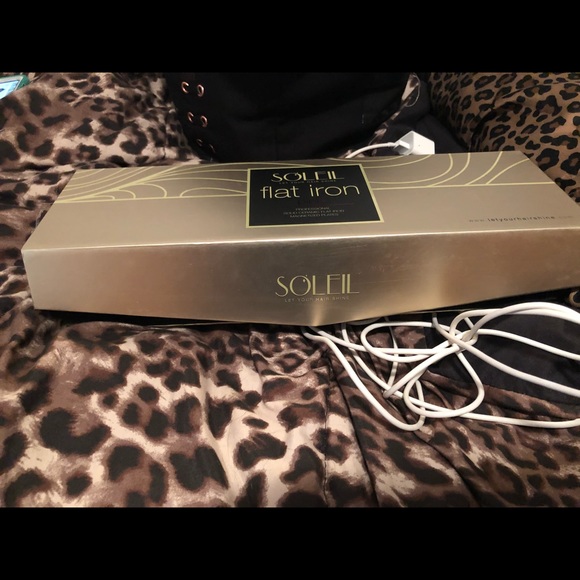 Hair straightener - Picture 2 of 2